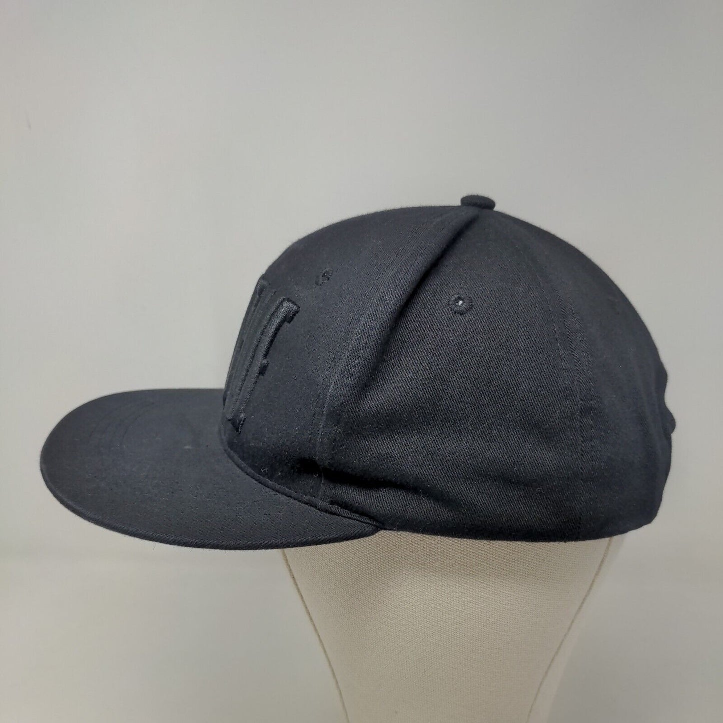 Hands On Originals Christian Men's Snapback Hat Black Embroidered Believe