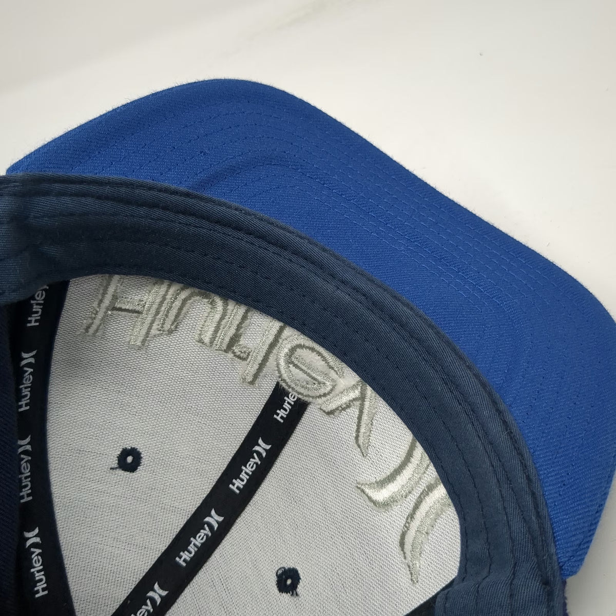 Hurley Snapback Blue One Size Silver Embroidered Logo Two Tone Baseball Cap Hat