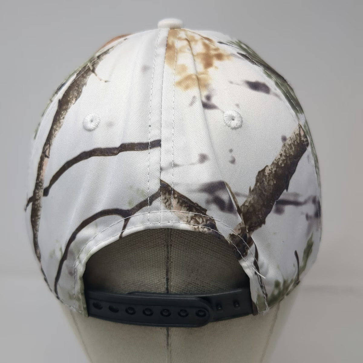 Cabela's Snapback Hat White Camo One Size Gold Embroidery Zonz Woodlands Hunting