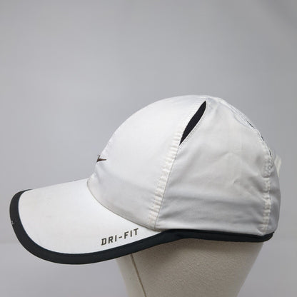 Yakima Tennis Club Strapback Hat White One Size Nike Featherlight
