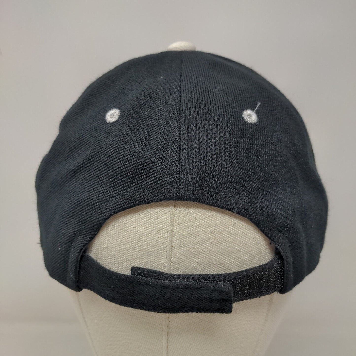 Unbranded Men's Strapback Hat Black OSFA Embroidered New York Yankees Logo MLB