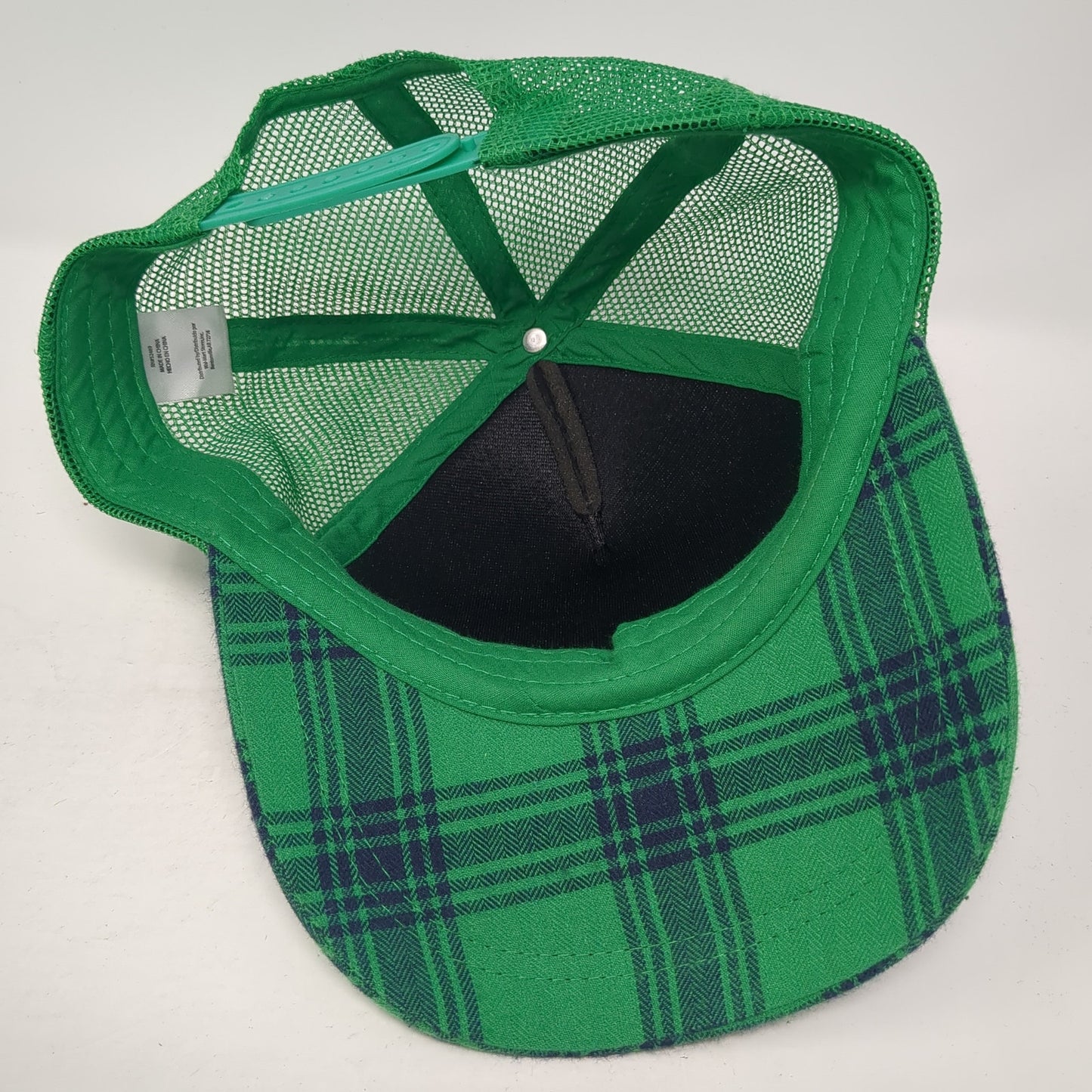 Leaf Clover Snapback Trucker Hat Green One Size Adjustable Mesh Back 6 Panel