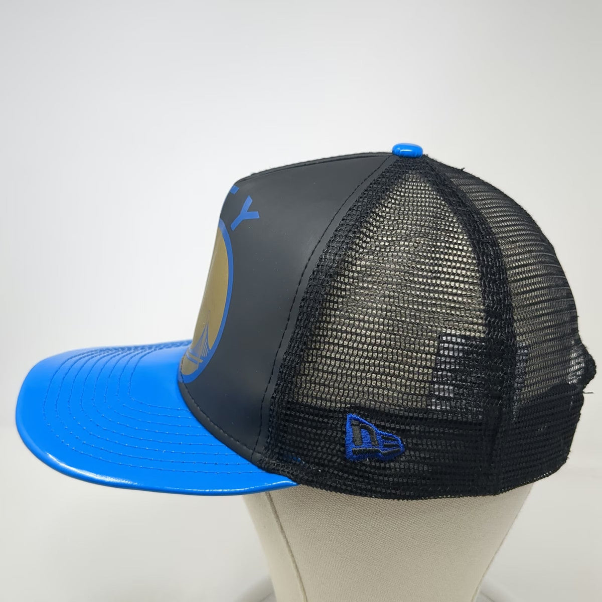 New Era Trucker Hat Black Blue L Golden State Warriors The City NBA Snapback
