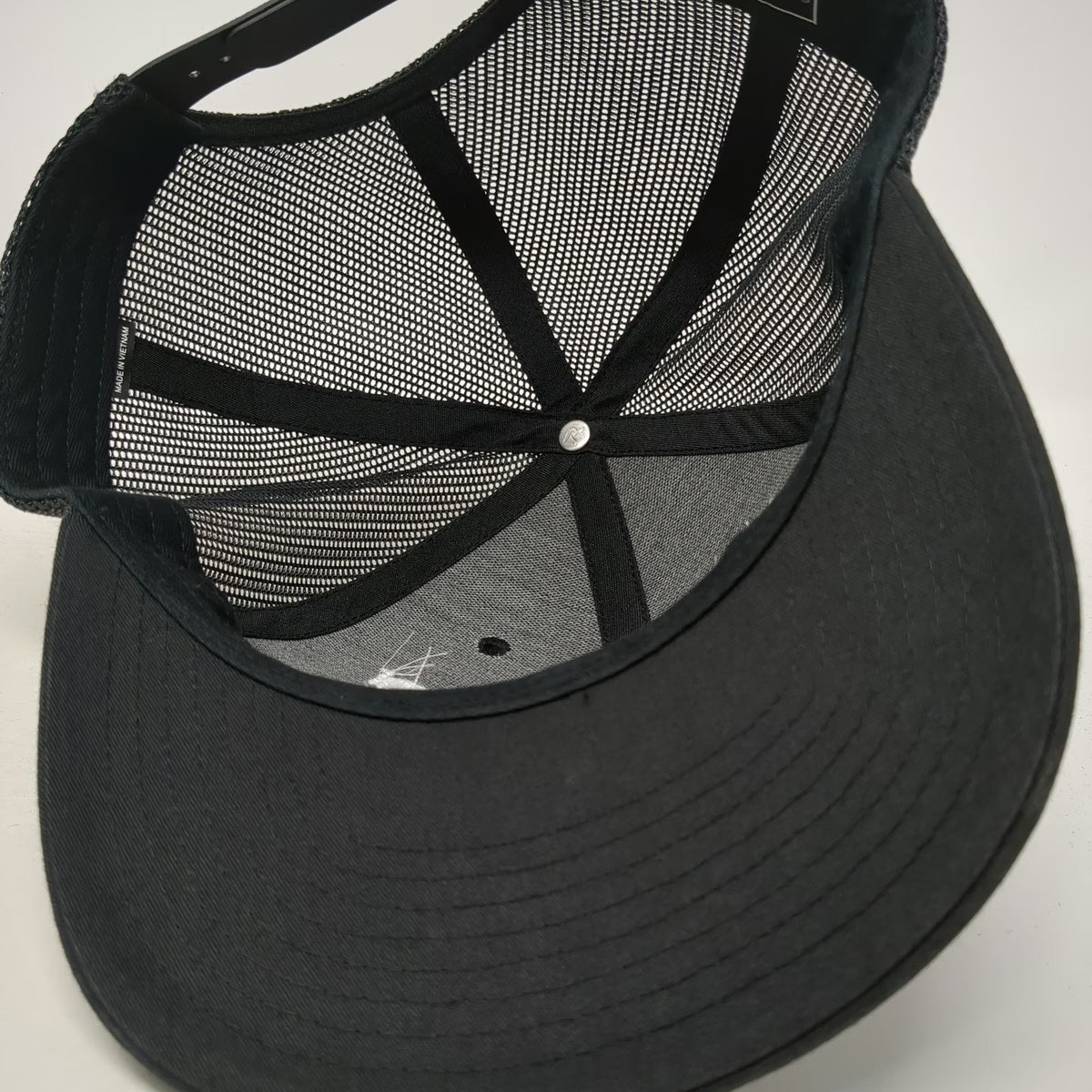 Richardson 112 Trucker Hat Black One Size High Desert Bonsai Mesh Snapback