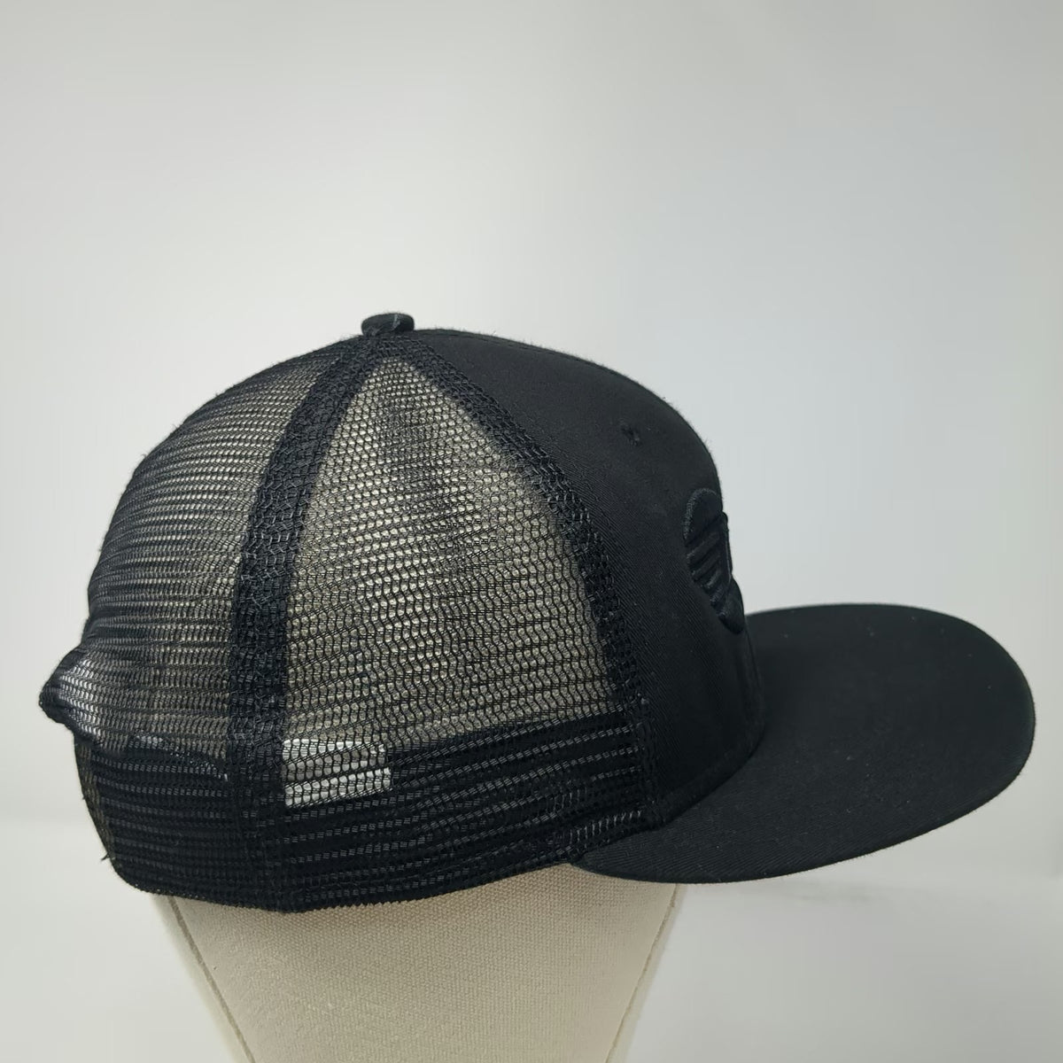 New Era Snapback Black One Size Malibu Boats Mesh Back Trucker Hat 9FIFTY