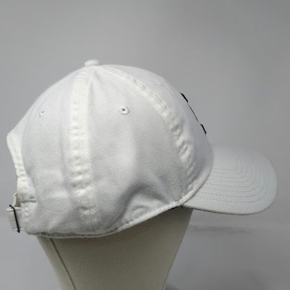 Nike Illinois Fighting Illini NCAA White One Size Cap Dri-Fit Slideback Hat Logo