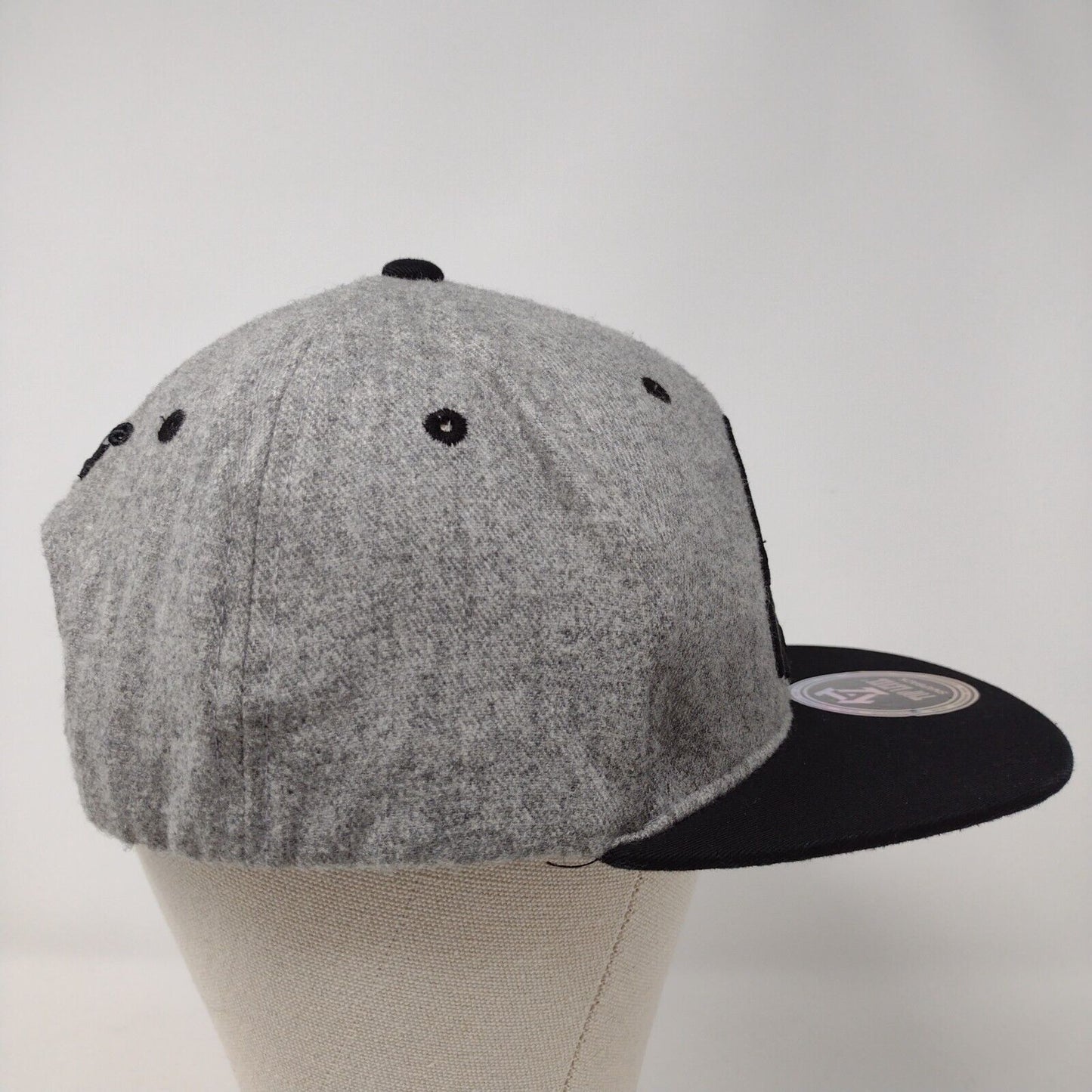 Cali Snapback Hat Gray OSFA Embroidered Colorblock Top Level 6 Panel