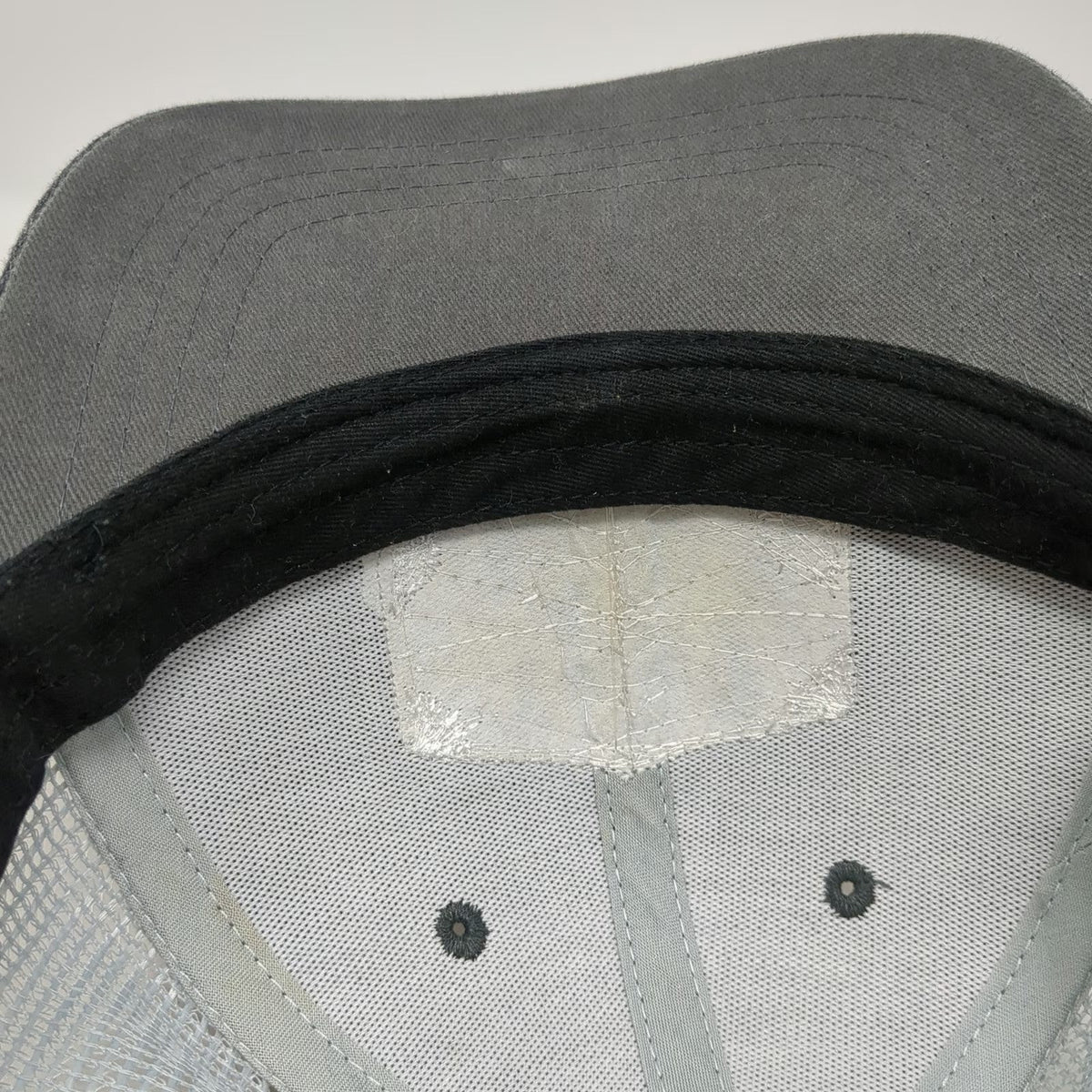 Costa Trucker Hat Gray One Size Tarpon Fish Patch Snapback Mesh Back Fishing