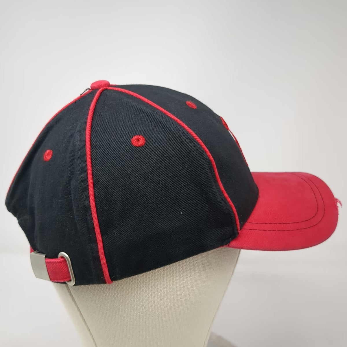 Benelli Baseball Cap Black Red One Size Contrast Piping Embroidered Cotton Hat