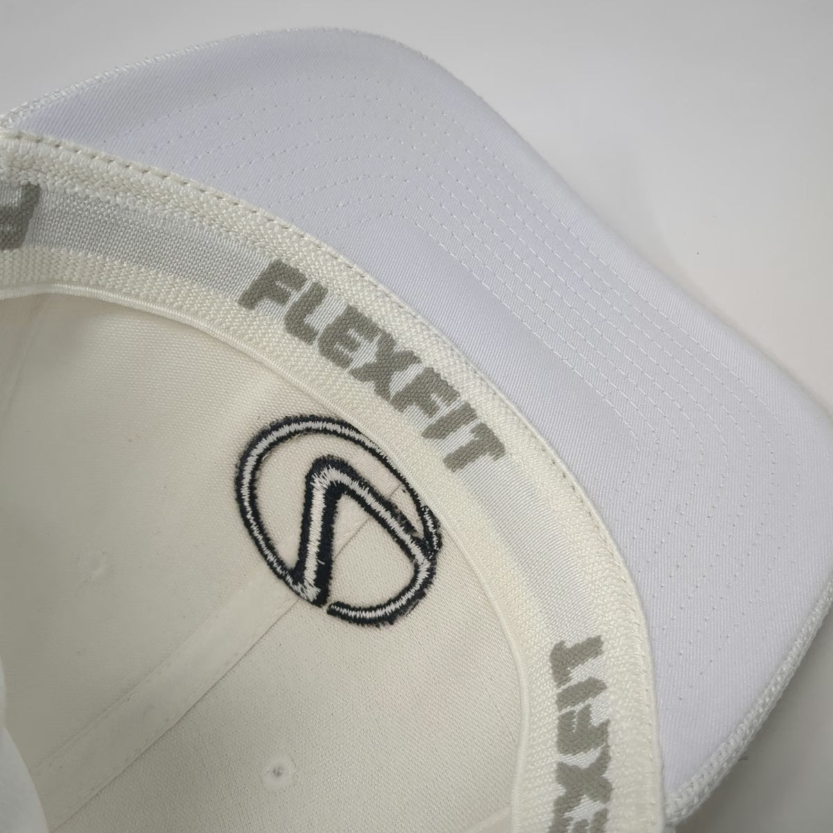 Flexfit Baseball Cap White One Size Newport Lexus Embroidered Logo Mesh hat