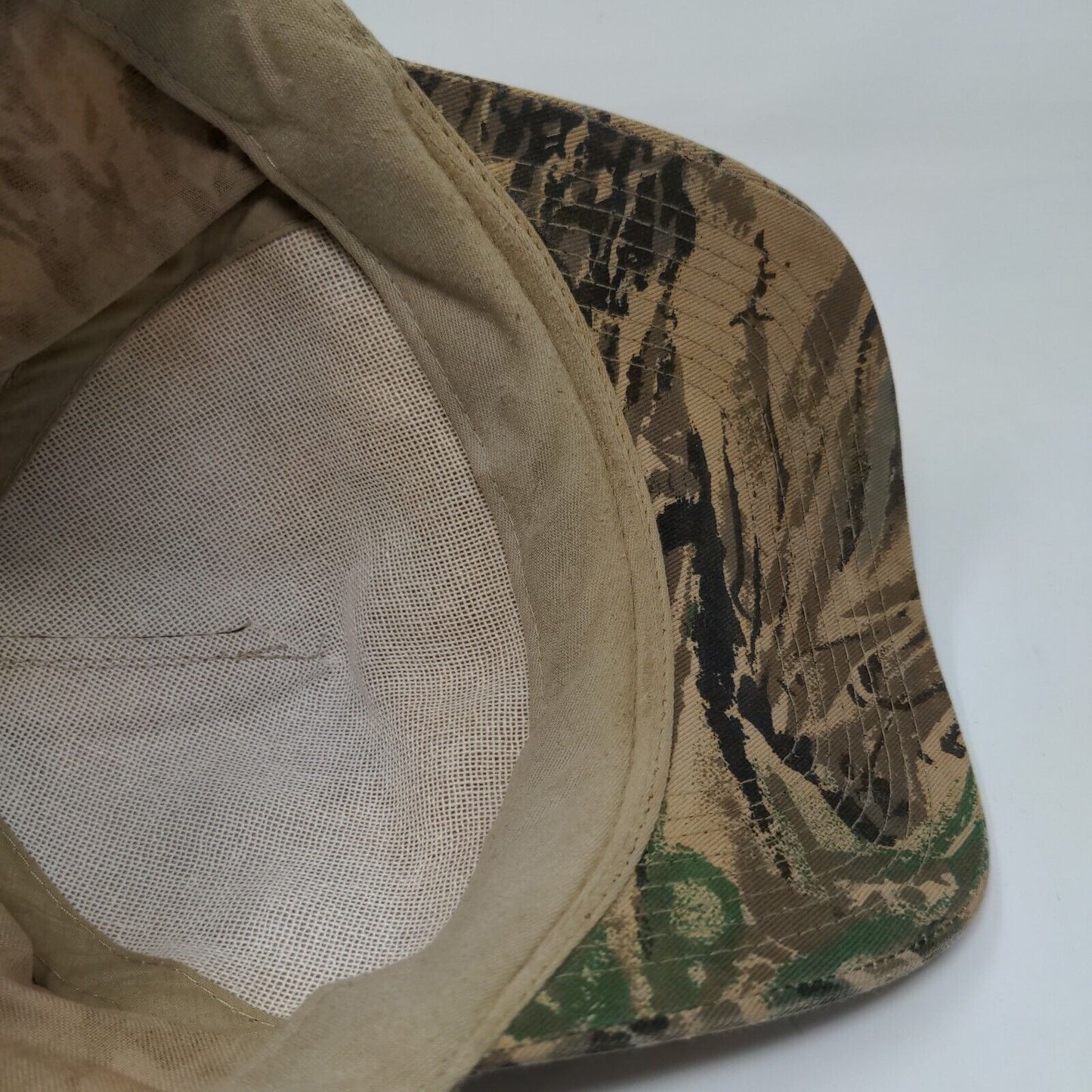 Hughes Snapback Hat Camouflage OSFM Graphic Print Adjustable Vented Holes Otto