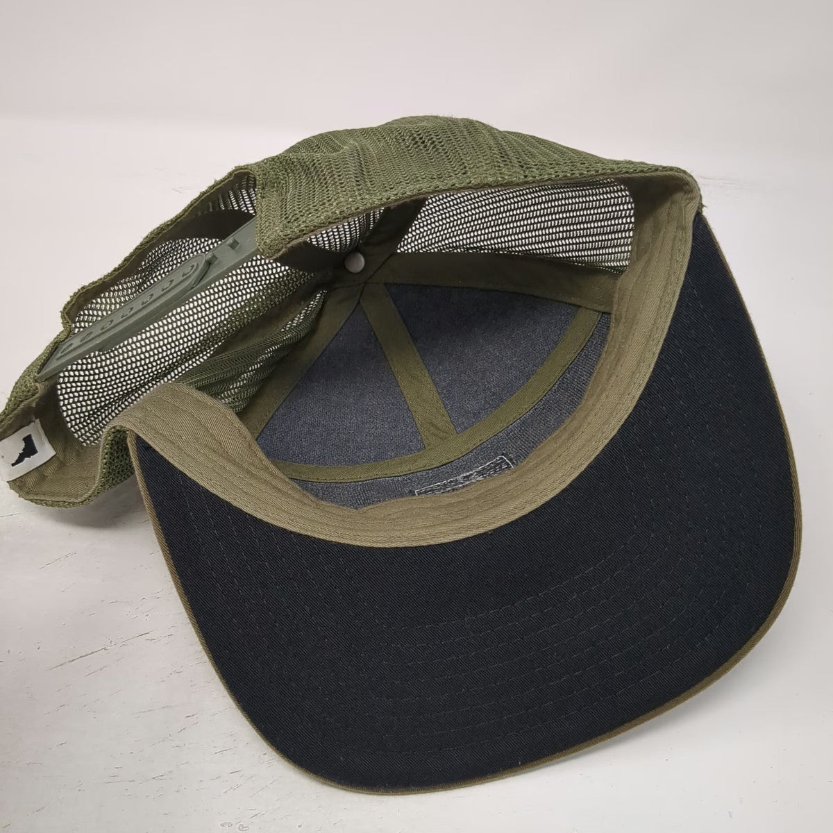The Perch Trucker Hat Green Black OSFM Camo Mesh Idaho Flat Brim 1976 Elephant