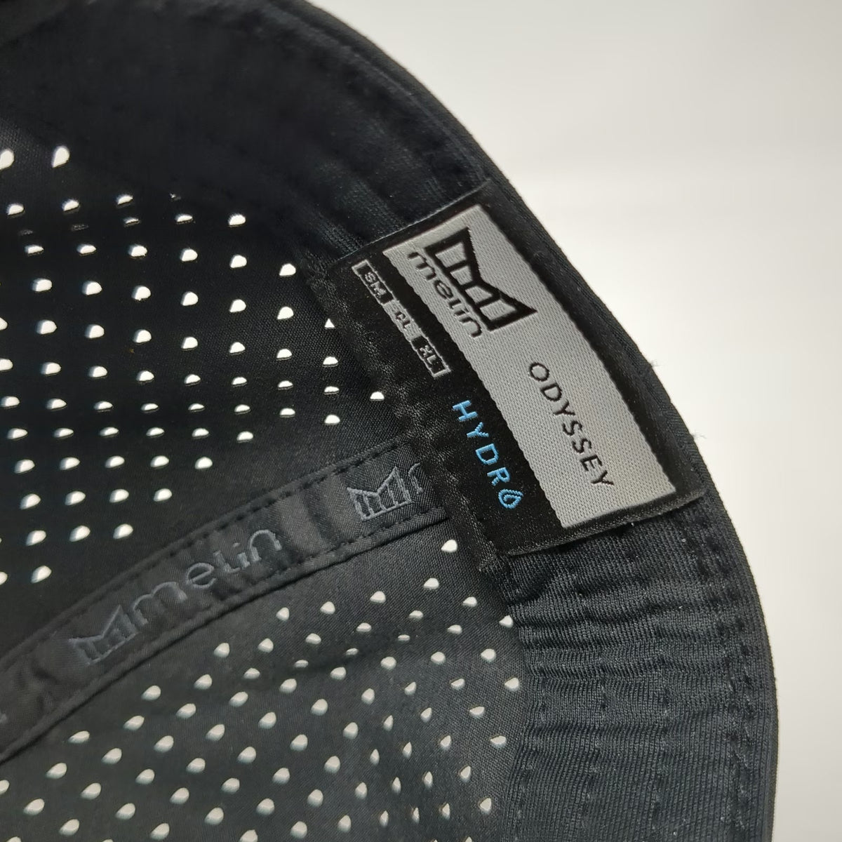 Melin 5 Panel Black Hat L Camo Mesh Snapback Perforated Odyssey Hydro Tech Cap