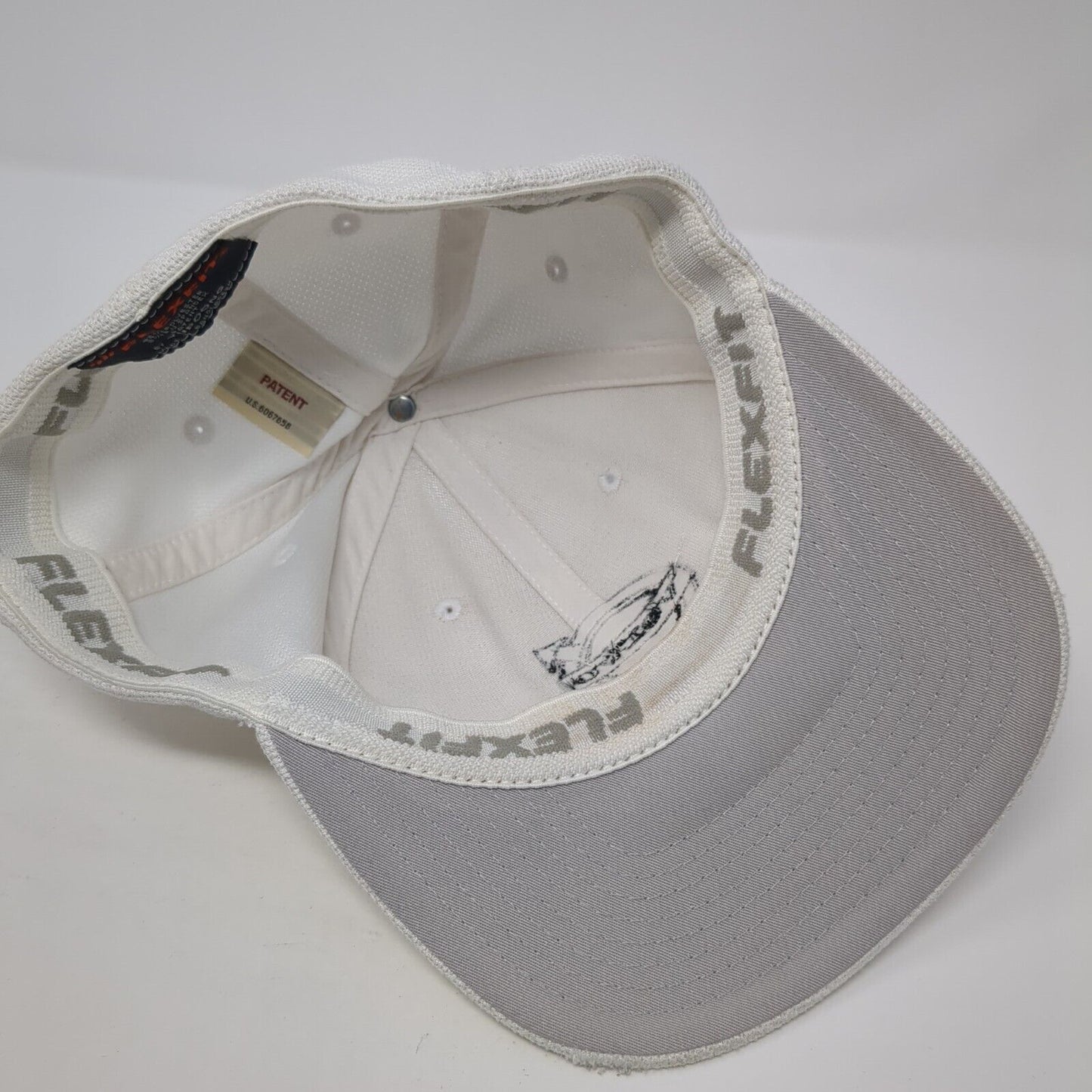 Volvo Fitted Hat White One Size Lightweight Embroidered Flexfit Yupoong