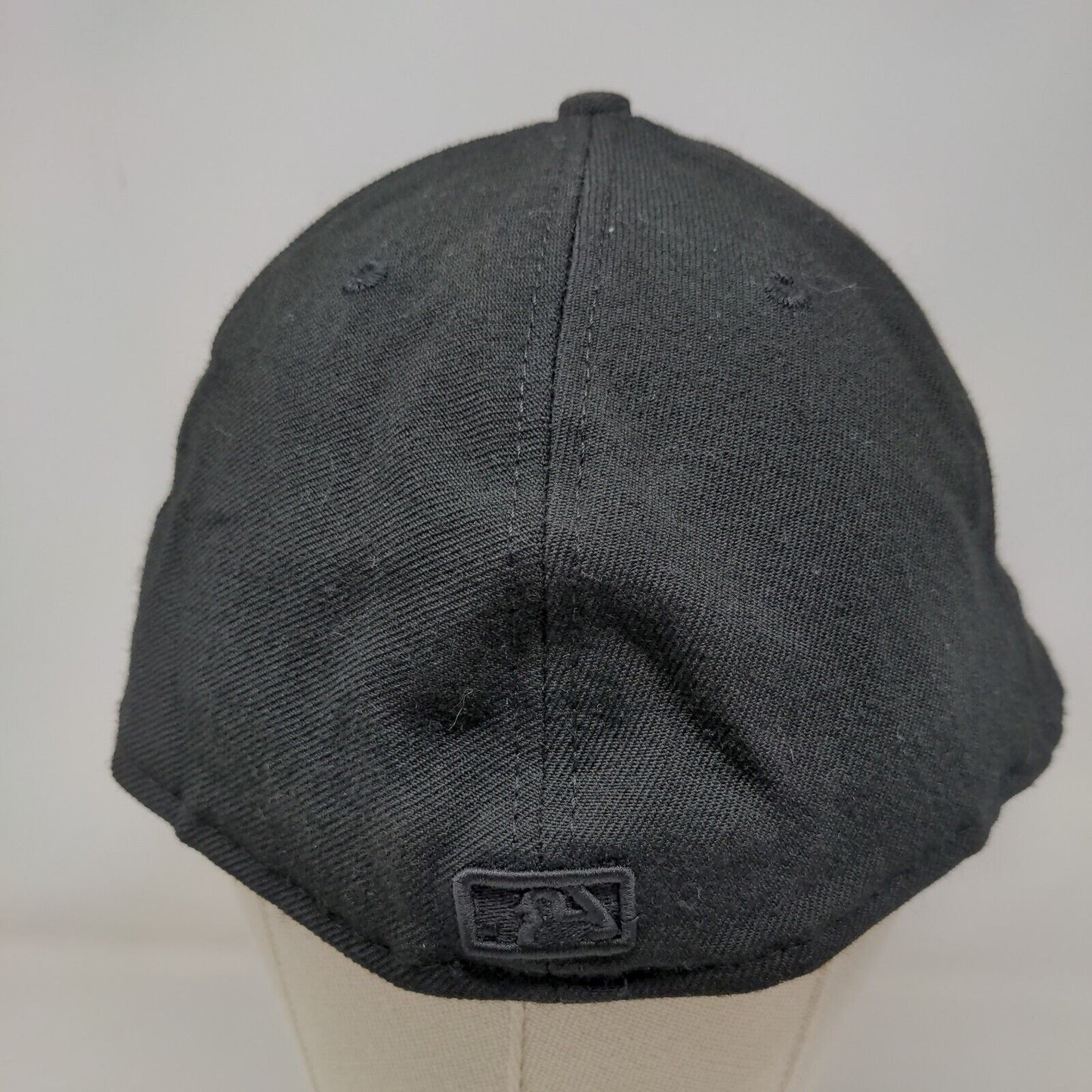 New Era Men's Fitted Hat Black 8 Embroidered Florida Marlins Logo 59Fifty
