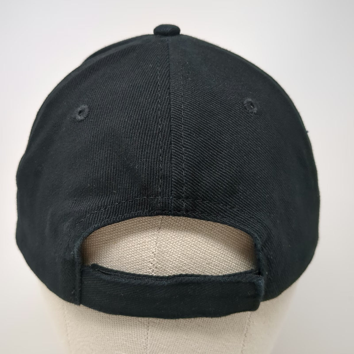 Hiphic Bobcat Logo Embroidered Baseball Cap Black One Size Strapback Hat