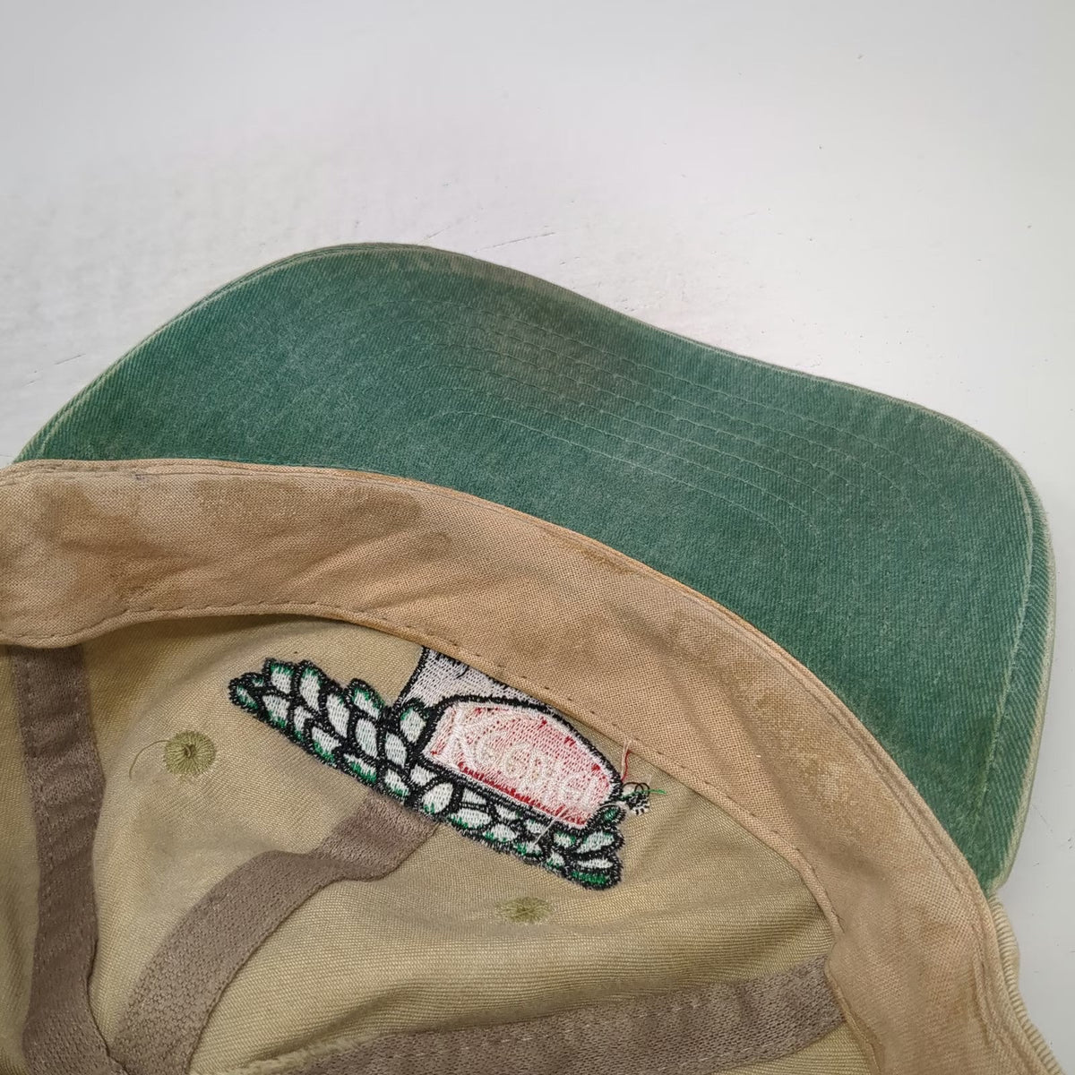Keebler Hollow Tree Logo Hat Baseball Cap Beige Slideback Two Tone Vintage
