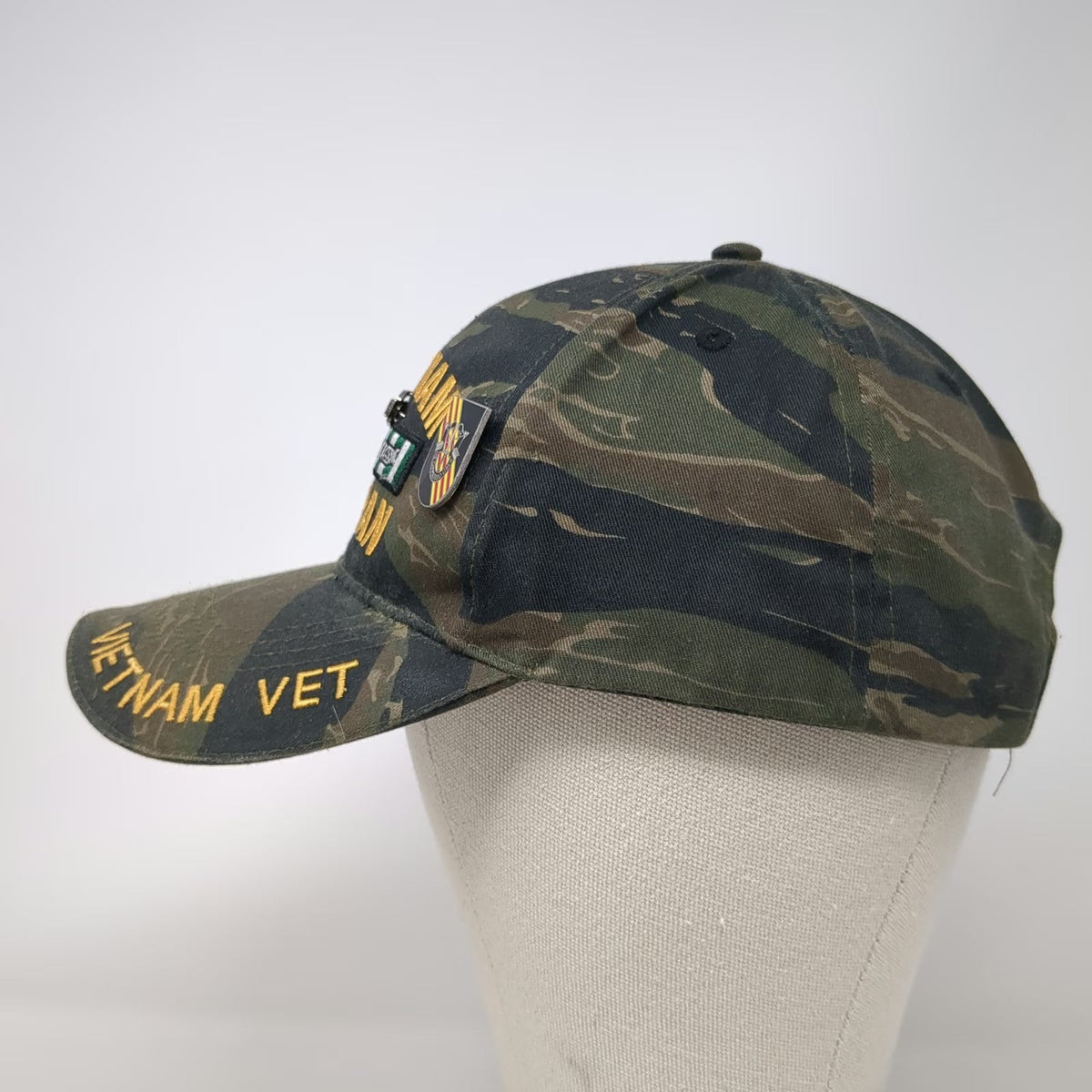 Rothco Vietnam Veteran Baseball Cap Green One Size Tigerstripe Camo Pins Hat