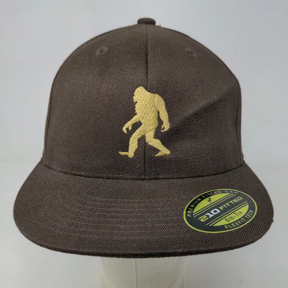 Black Lantern Men's Fitted Hat Brown Size 6 7/8 - 7 1/4 Embroidered Sasquatch