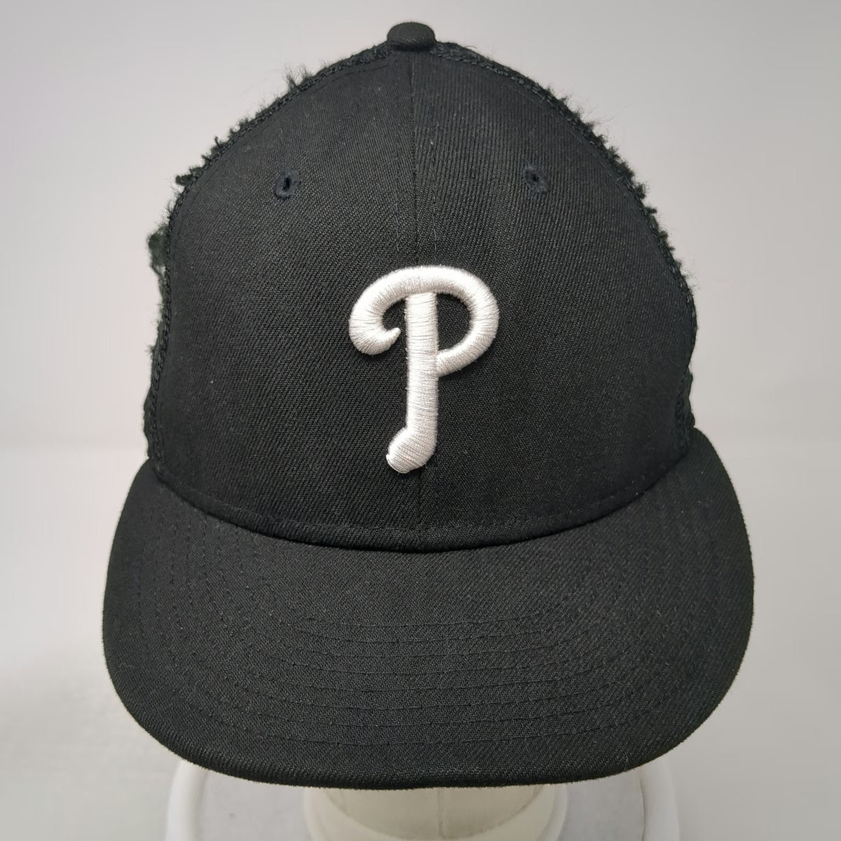 Philadelphia Phillies MLB New Era Trucker Hat Black One Size Mesh Snapback Flat