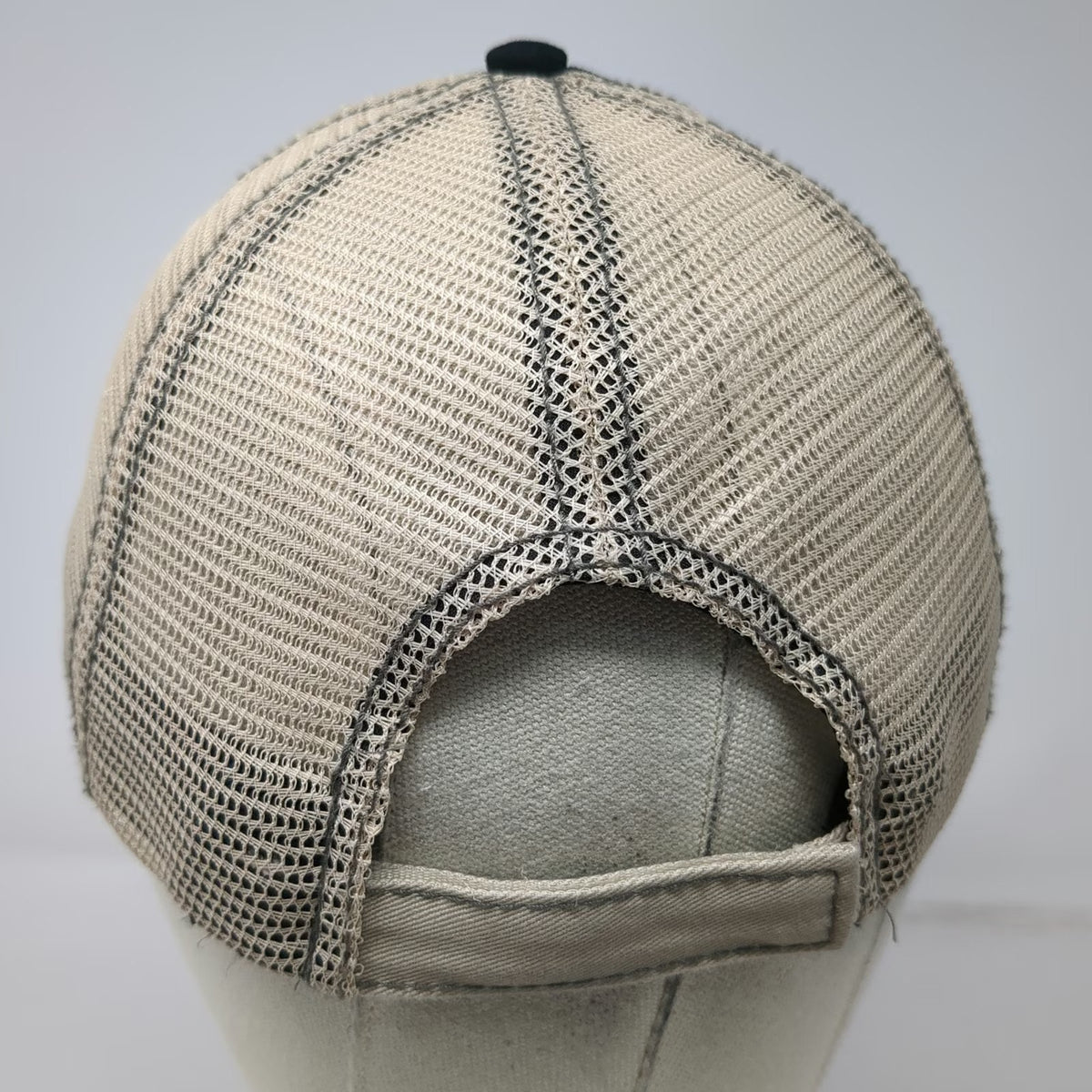 BowTech Baseball Cap Black One Size Mesh Back Strapback Contrast Stitching Hat