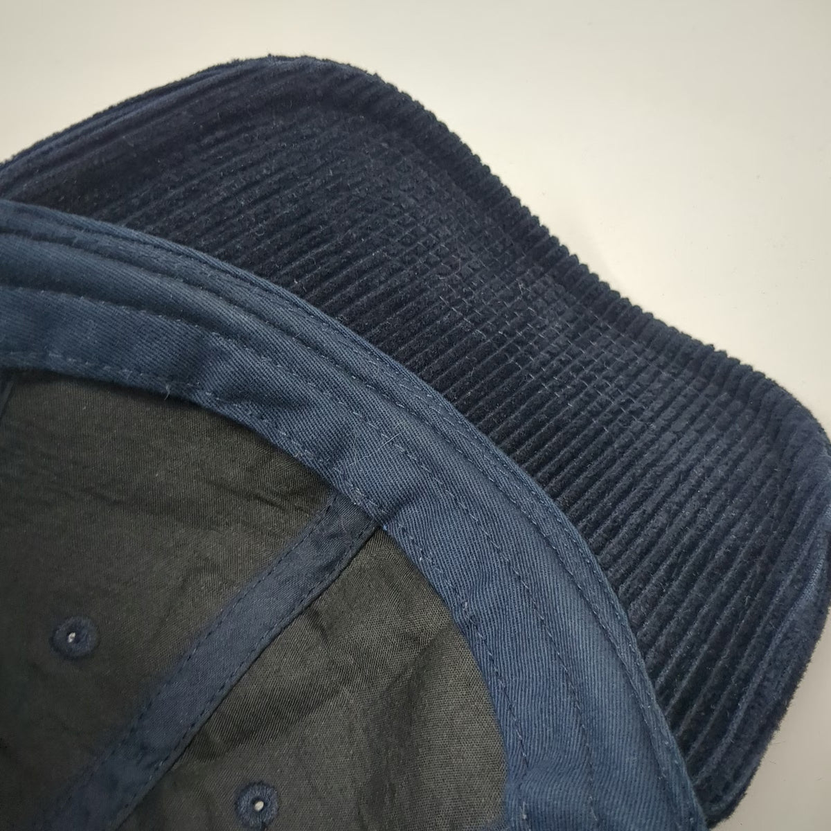 H&M Baseball Cap Black One Size Corduroy Slideback Strap Hat 6 Panel Textured