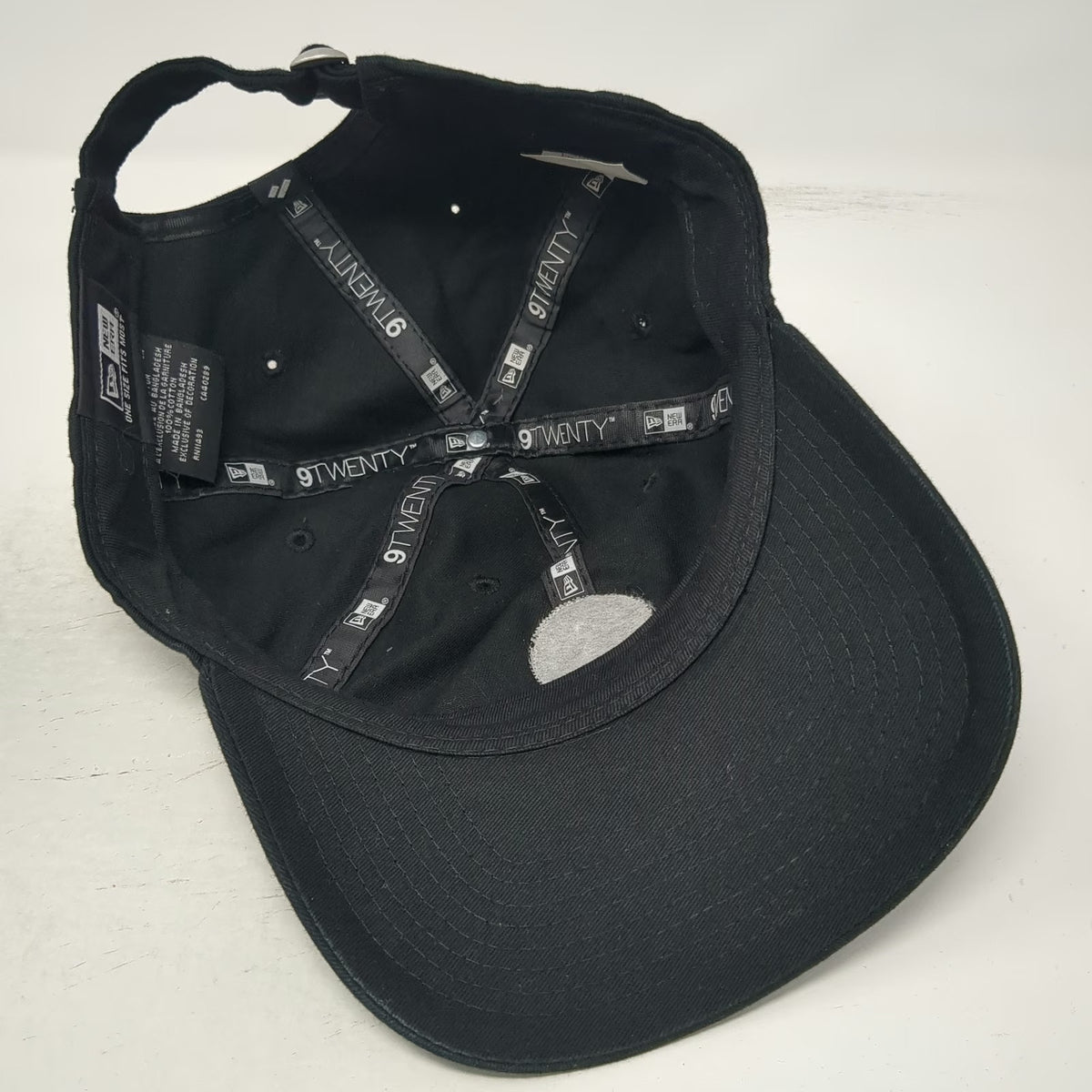 New Era Baseball Cap Black OSFM Worldwide Pattern Patch Slideback Adjustable hat
