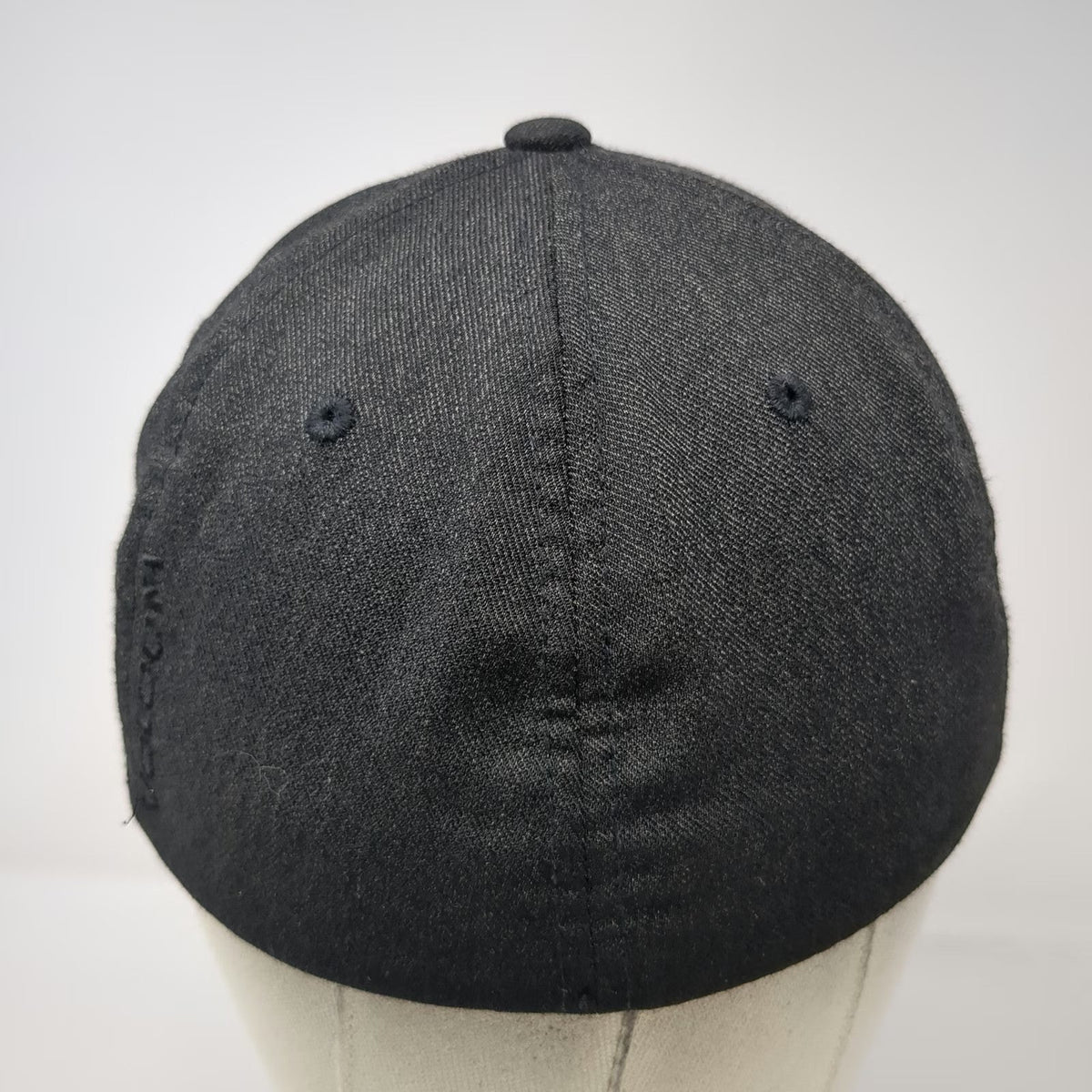 Volcom Baseball Cap Black M Flexfit Embroidered Stone Logo Stretch Fit Hat