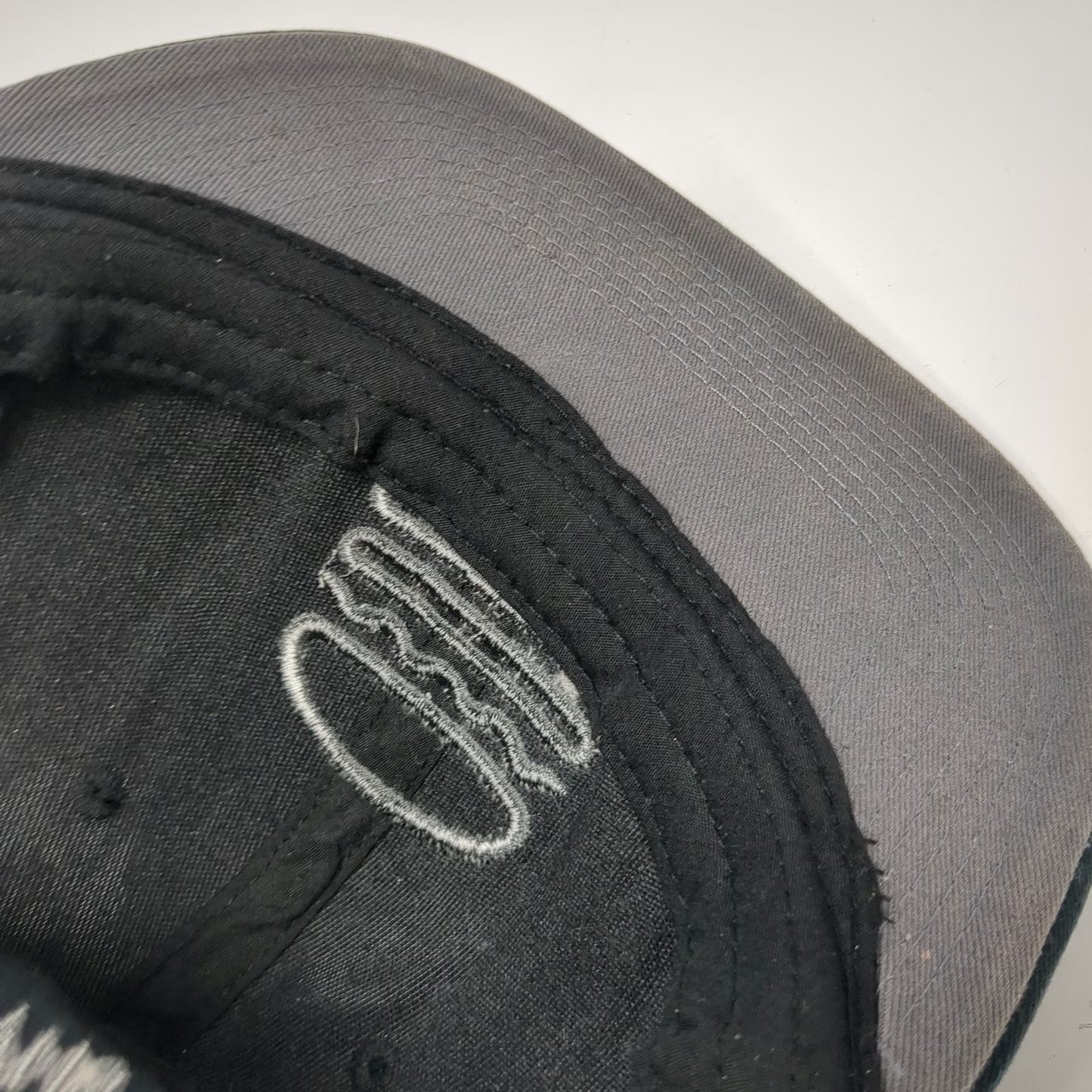Shake Shack Snapback Black One Size Burger Embroidery Gray Underbrim Hat