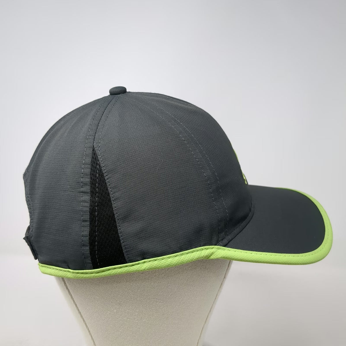 SeaWorld Hat Baseball Cap Gray One Size Mesh Side Panels Performance Adjustable