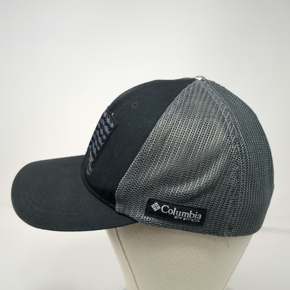 Columbia Baseball Cap Black XL Fishing Fish Flag Mesh Fitted Hat PFG Ruskin