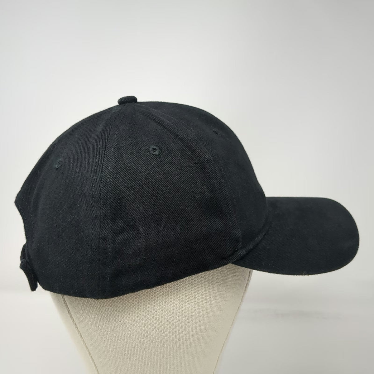 CDL Maple Leaf Baseball Cap Black One Size Strapback Cotton Hat Embroidered Logo