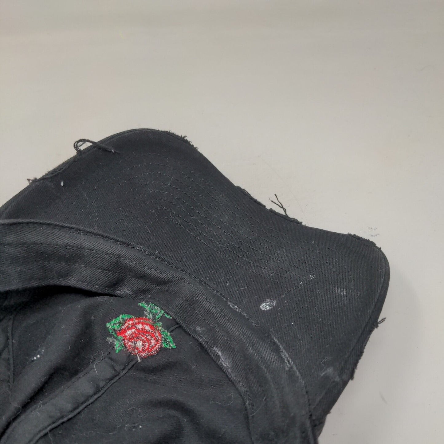 Red Rose Slideback Hat Black One Size Embroidered KB ETHOS Vintage