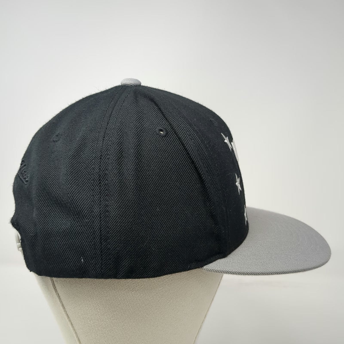 Mitchell & Ness Snapback Hat Black Gray White One Size Flat Brim Logo Stars