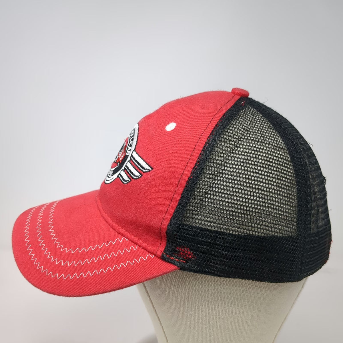 Snap-on Baseball Cap Red One Size Rock N' Roll Cab Express Mesh Strapback Hat