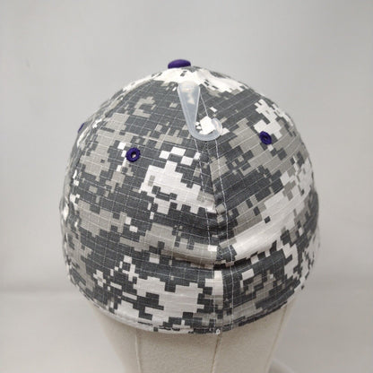 CI Fitted Hat Gray Camouflage Medium A-Flex Embroidered 6 Panel The Game Pro