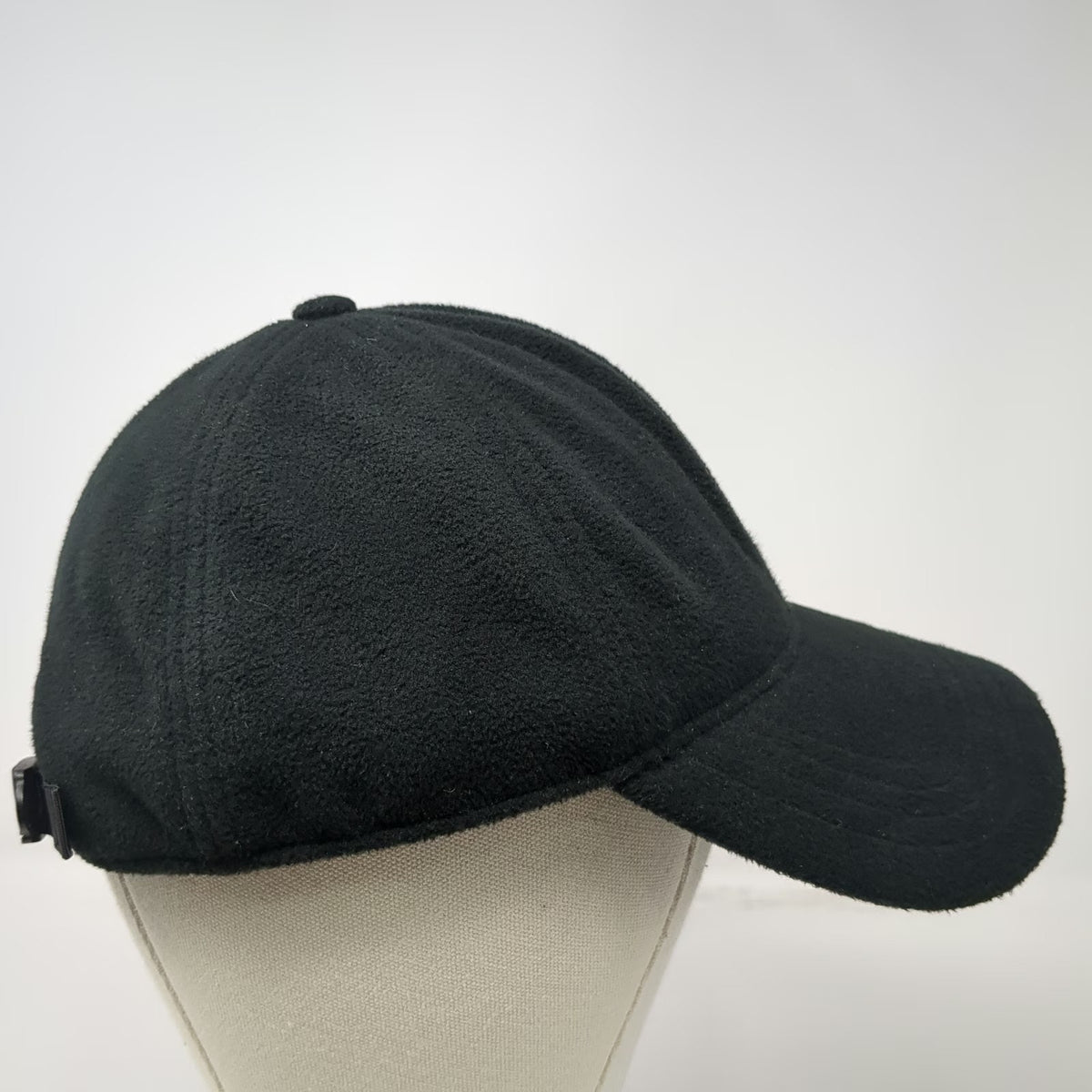 Duluth Trading Co Baseball Cap Black M/L Fleece Slideback Logo Hat