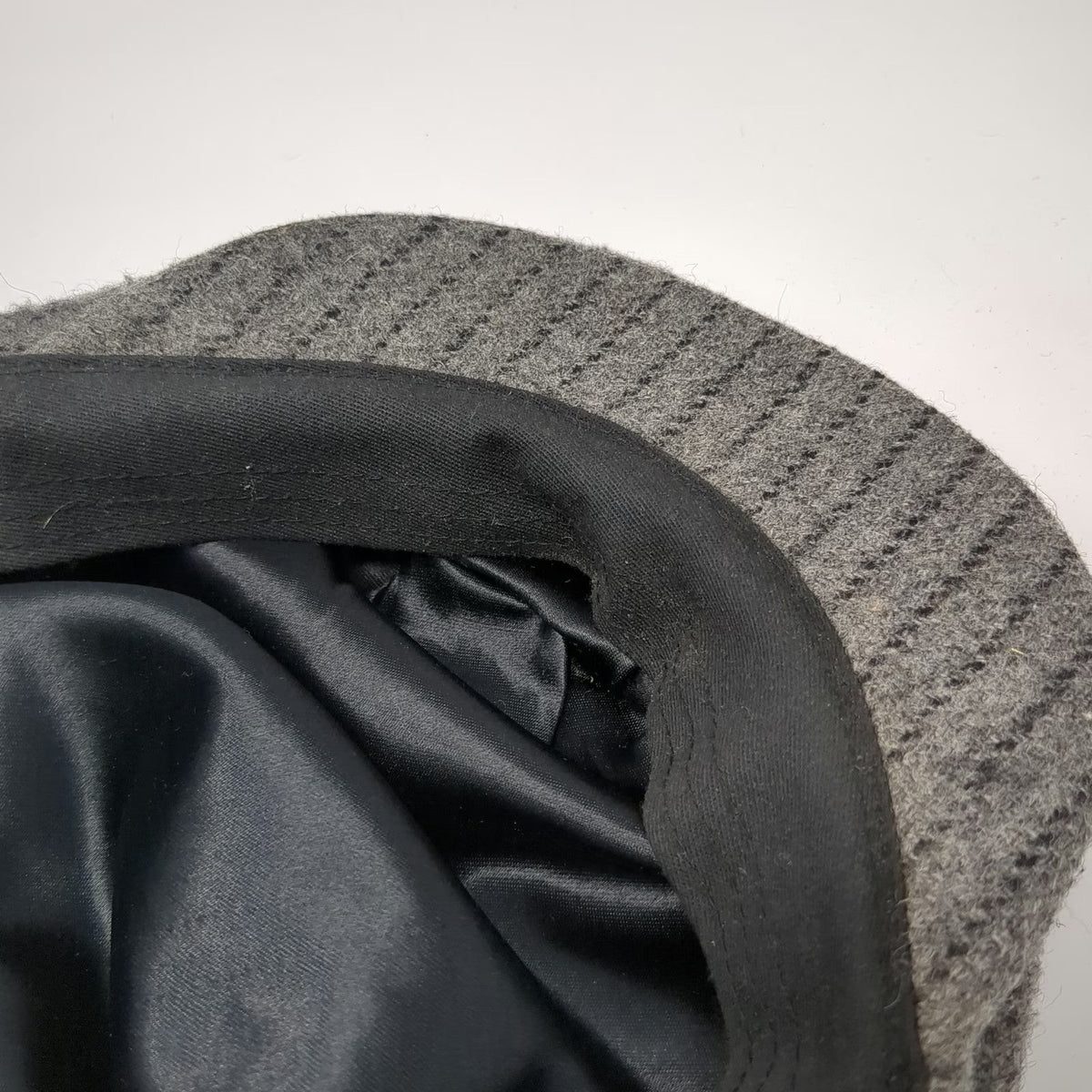 Dobbs Newsboy Cap Gray XL Wool Pinstripe Made in USA Satin Lining Pattern Hat