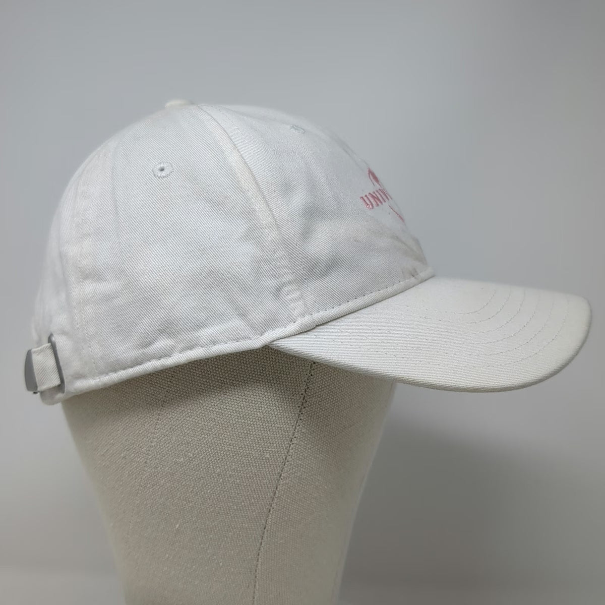 Universal Studios Baseball Cap White One Size Pink Embroidered Logo Slideback