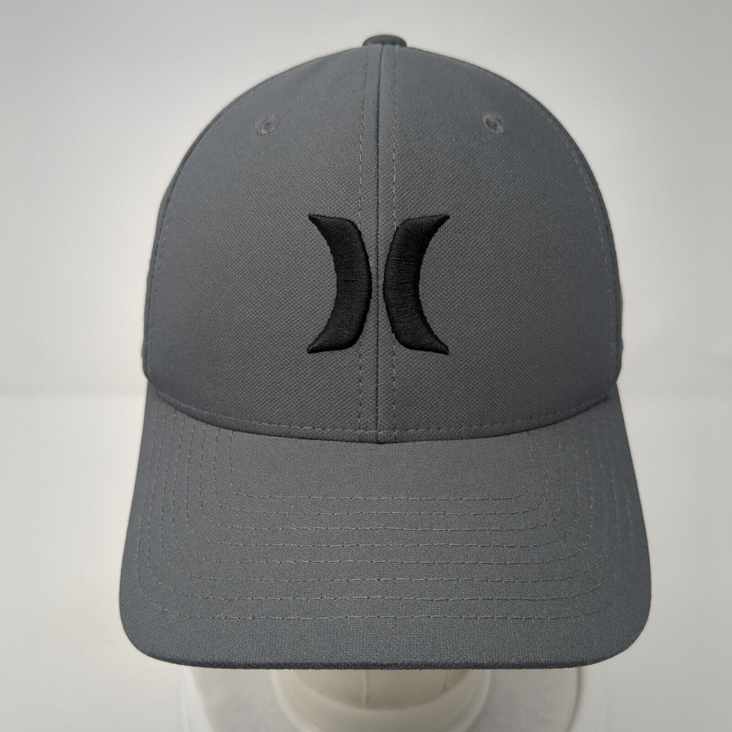 Hurley Fitted Hat Gray Small-Medium Flexfit Embroidered Logo 6 Panel