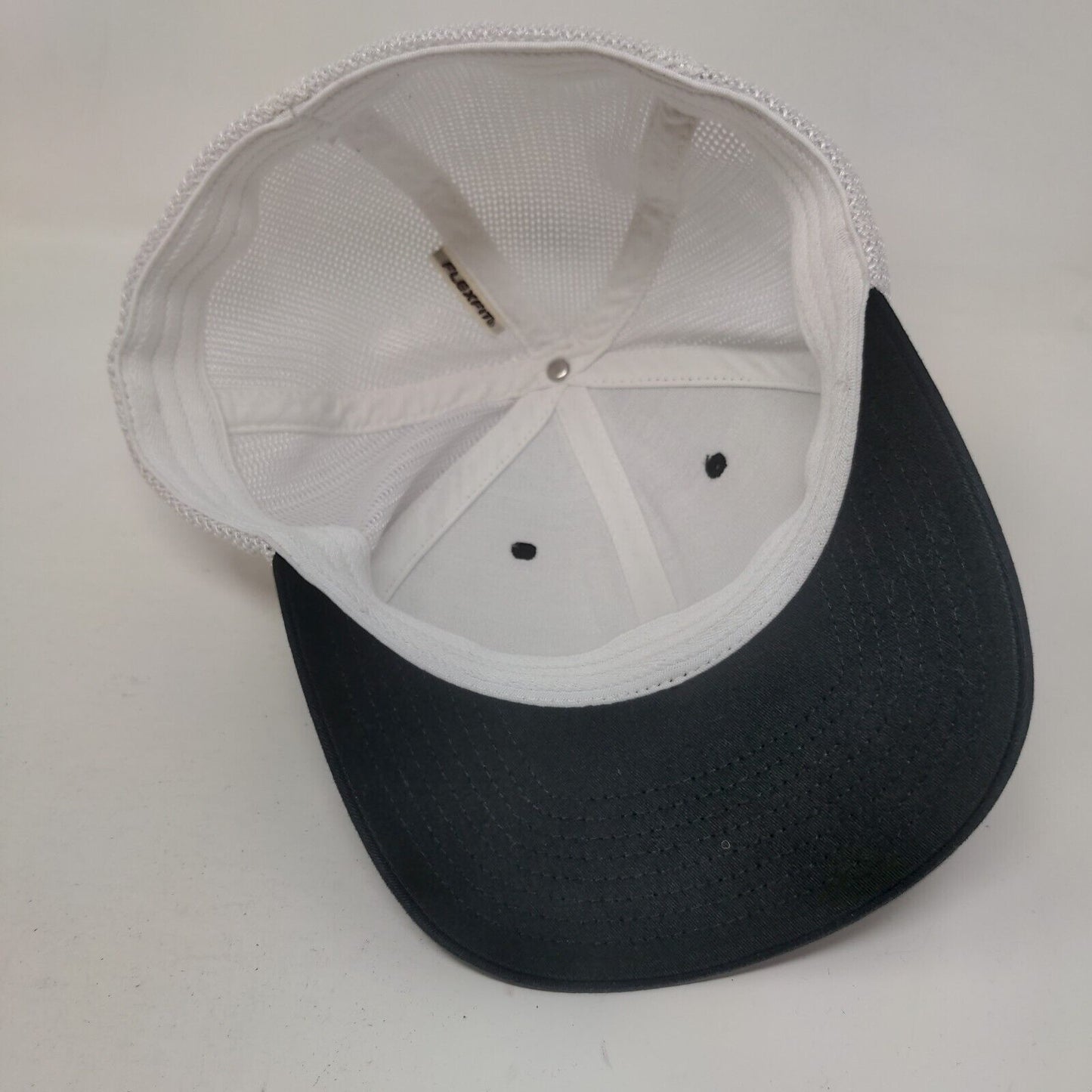 Columbia Fitted Trucker Hat Black L/XL Embroidered Colorblock Mesh Back