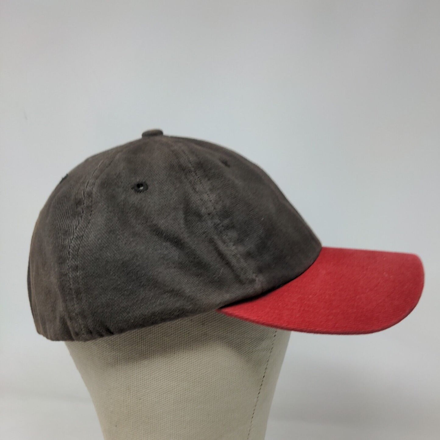 Nike Men's Fitted Hat Black Red Size 7 3/8 Embroidered Logo H9WDI Cotton