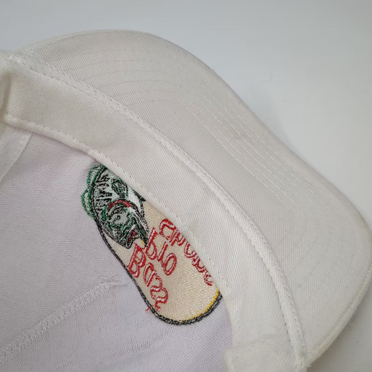 Bass Pro Shops Trucker Hat White OS Vintage Made in USA Snapback Bass Fish Flag