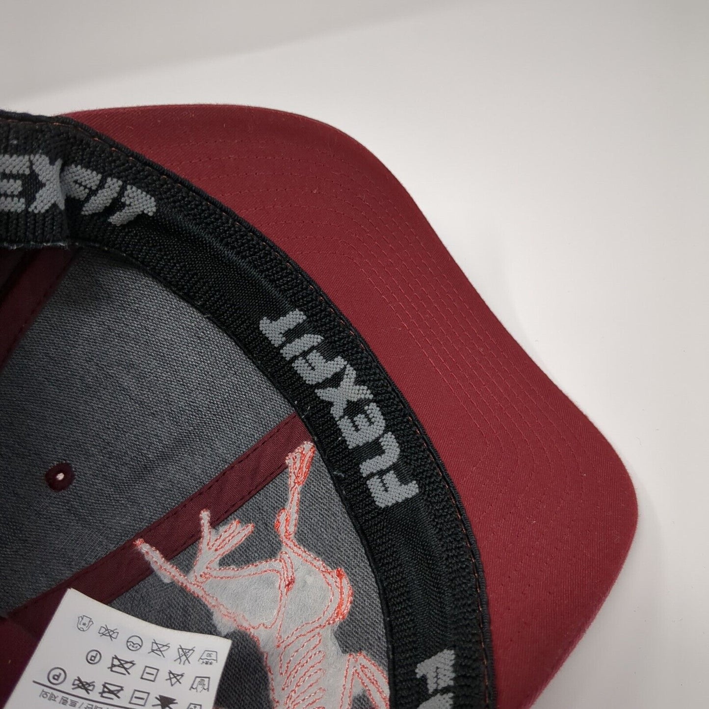 Arc'Teryx Fitted Hat Red Size S-M Embroidered Skeleton Bird Logo Cotton Blend