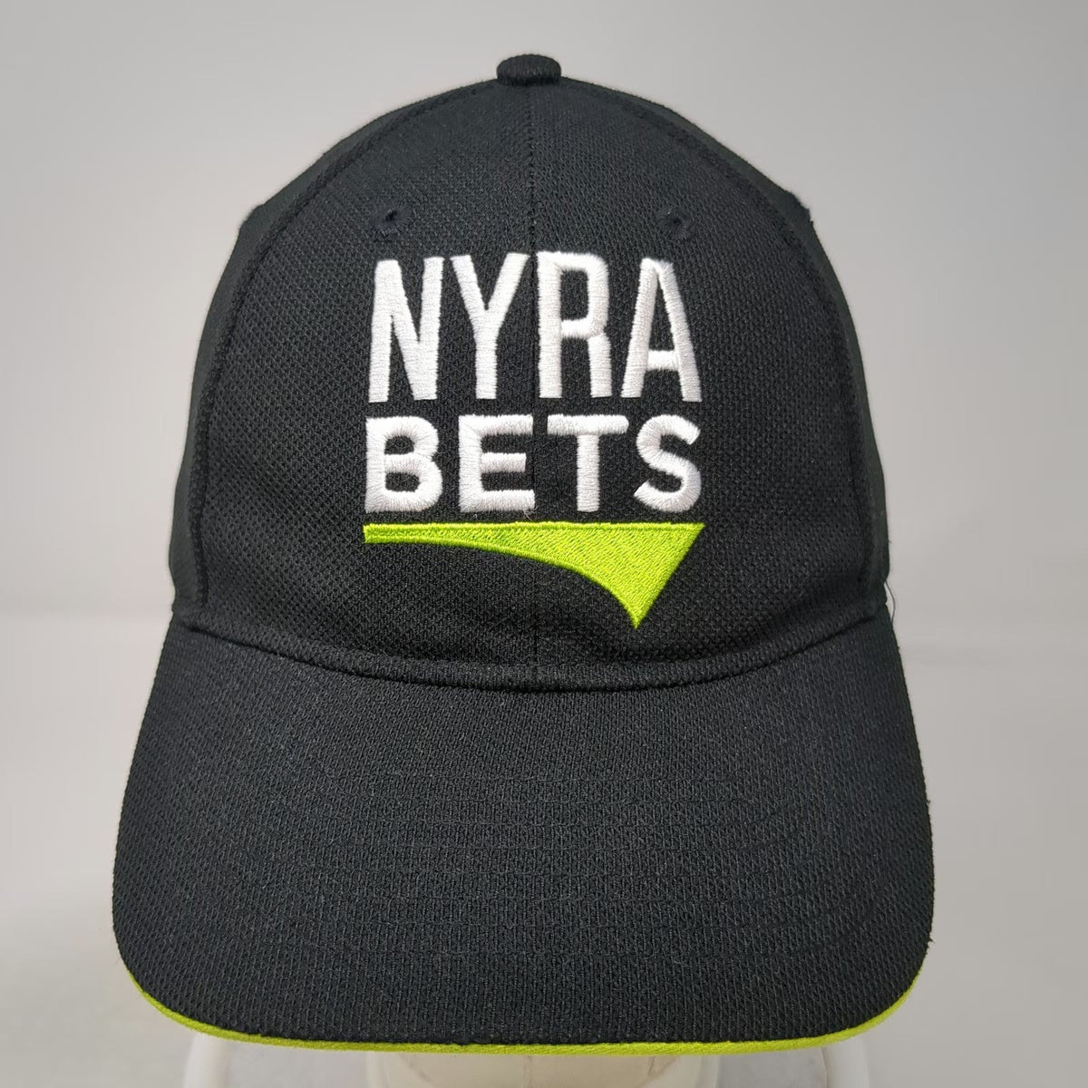 NYRA Bets Horse Racing Betting Black Baseball Cap One Size Hat Strapback Mesh