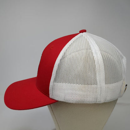 Buc-ee's Trucker Hat Red White One Size Mascot Patch Mesh Snapback Curved Brim