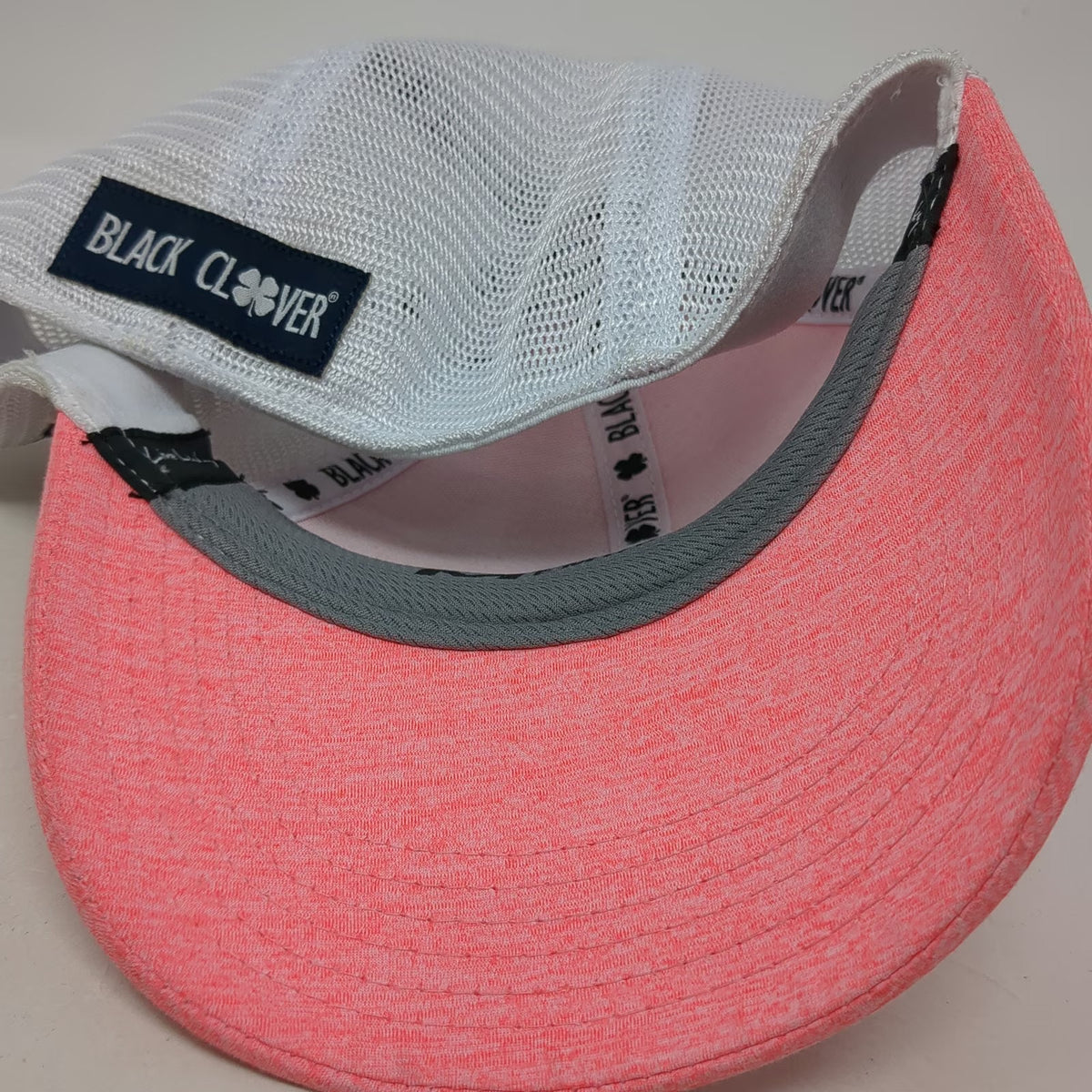 Black Clover Baseball Cap Pink M Mesh Back Fitted Live Lucky Memory Logo Hat