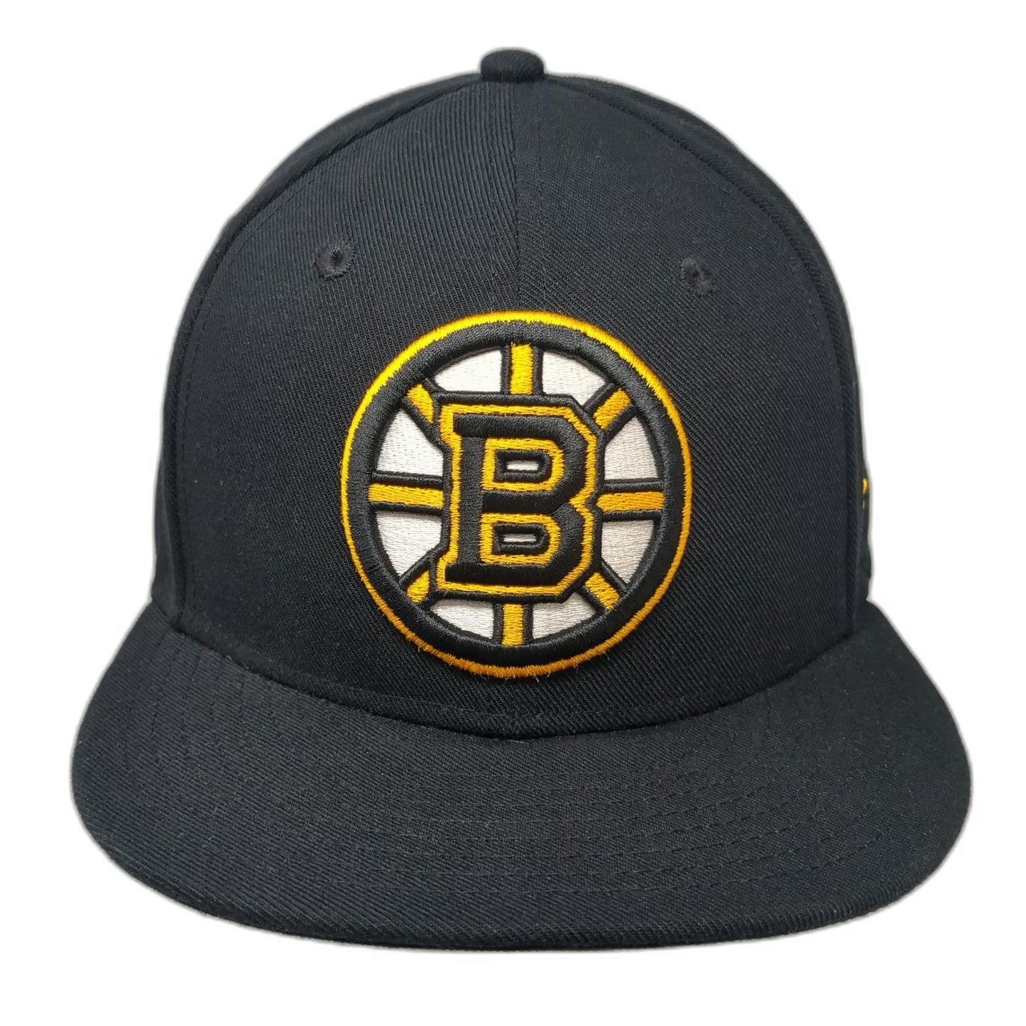 Fanatics Boston Bruins NHL Cap Black 7 1/2 Fitted Embroidered Logo Flat Brim Hat