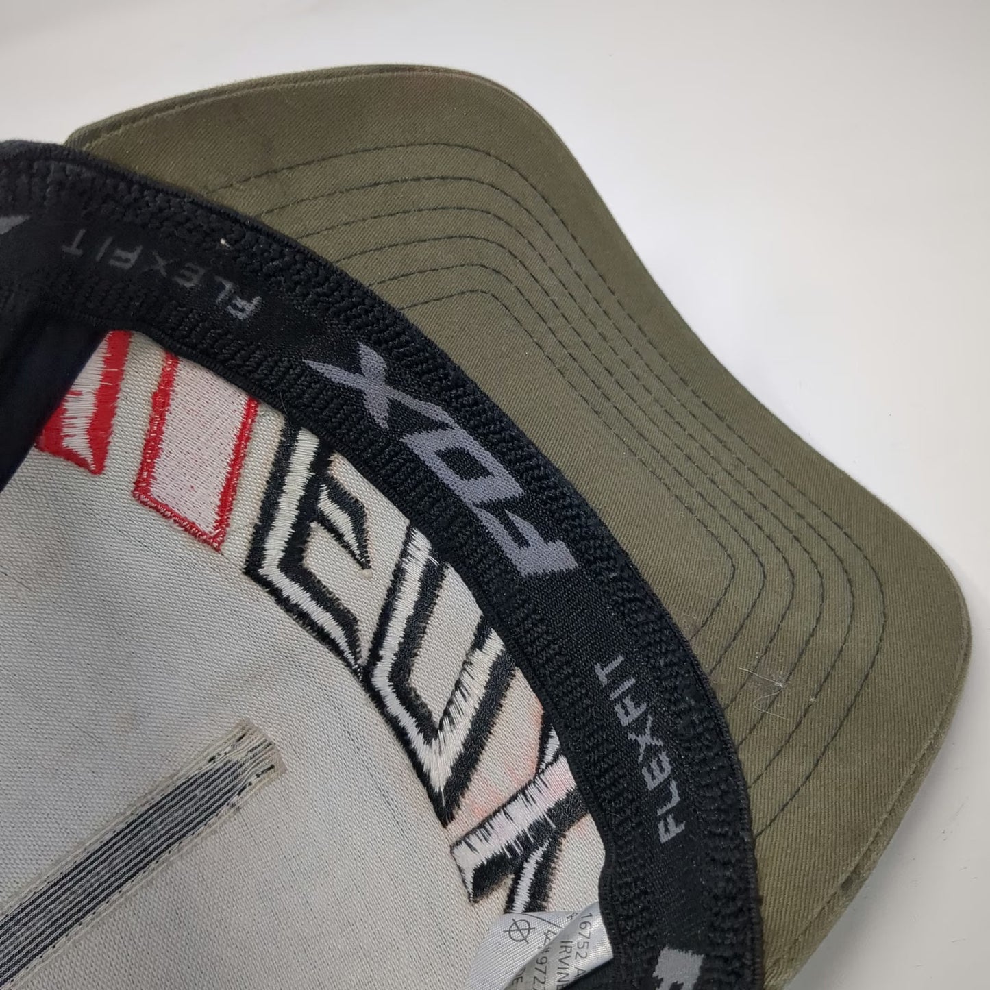 Fox Racing 5 Panel Black Green M Hat Flexfit MX Logo Embroidered Cotton Spandex