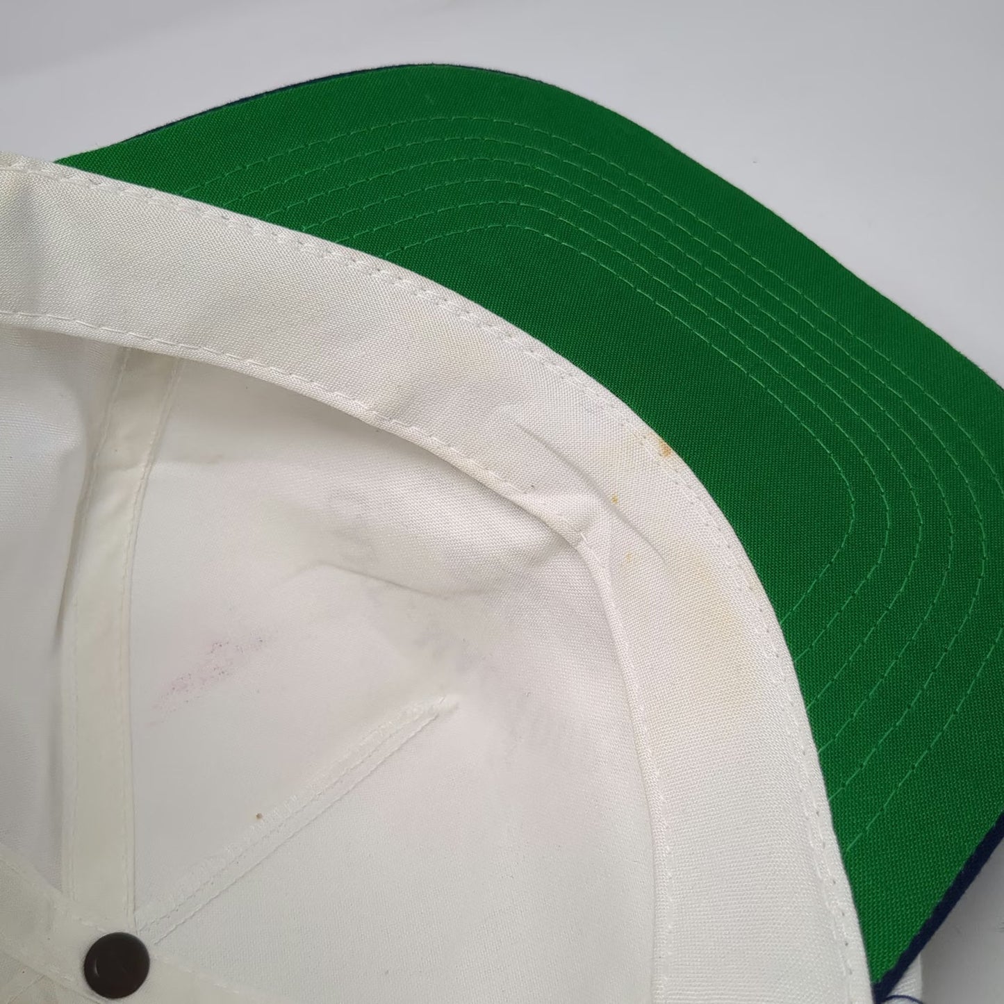 YoungAn Trucker Hat White Blue One Size Capt Mac Tours Quincy MA Marina Bay